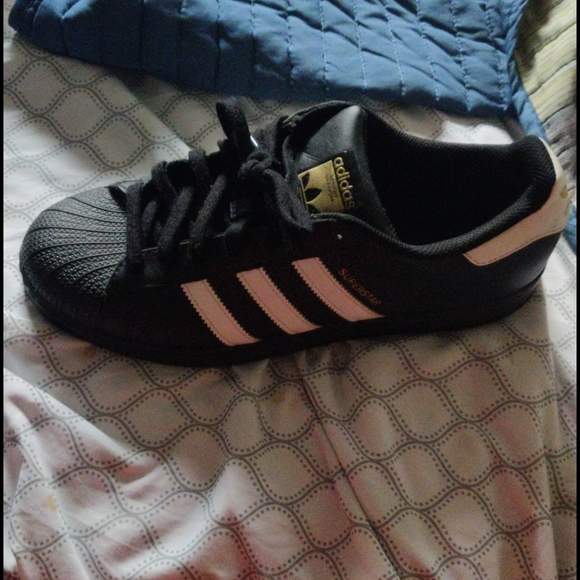 Adidas - Picture 3 of 3